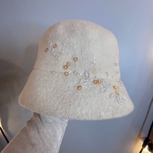 Nine West white winter hat with sequins